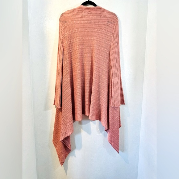 2PC Chico’s sweater set in beautiful coral pink with metallic thread M - Picture 3 of 7